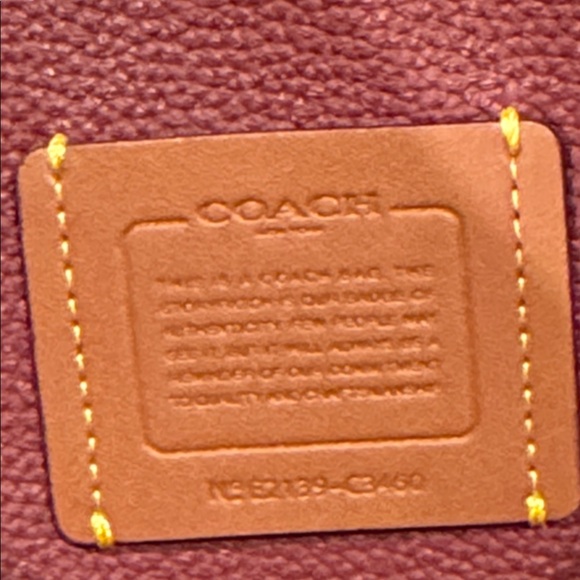 Coach Bag Tyler Carryall 28 Pink Small Tote - Picture 16 of 17